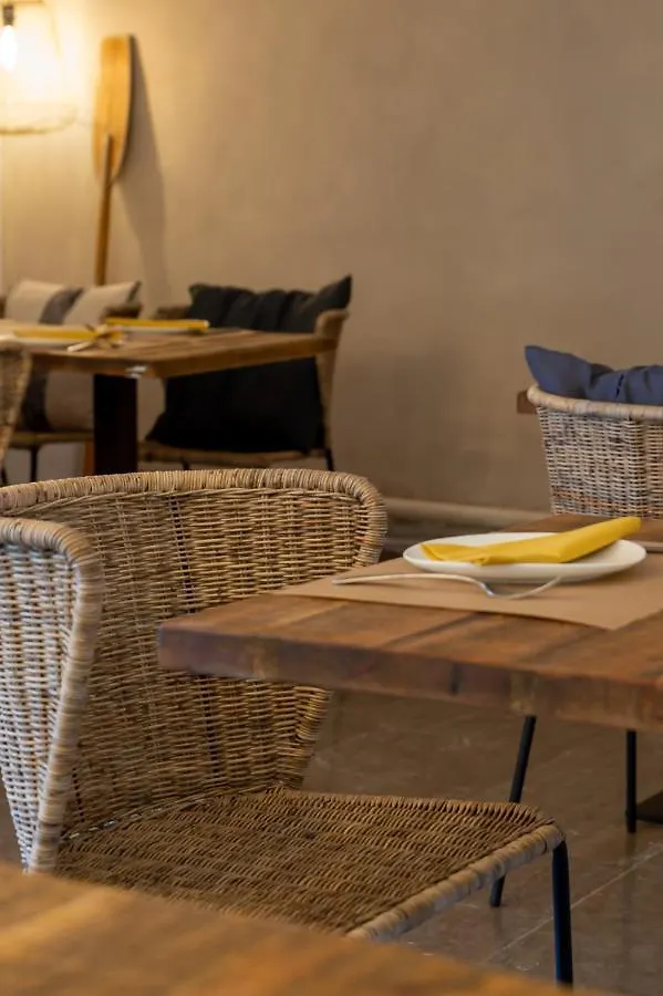 Hostal Es Niu De Tamariu 3*,