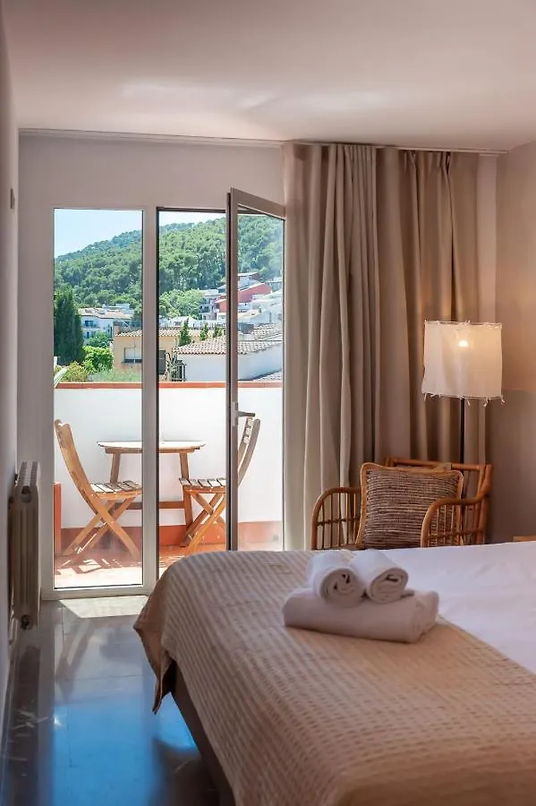 Hostal Es Niu De Tamariu Otel